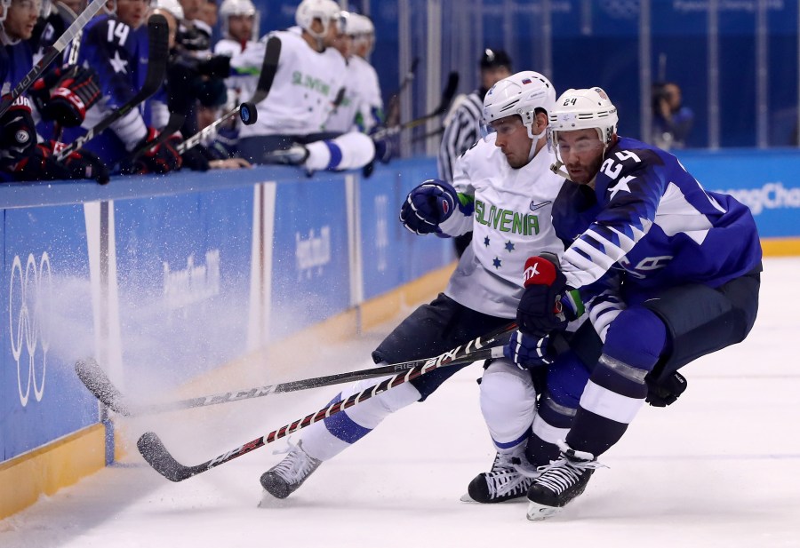 Ice Hockey – Winter Olympics Day 5 – United States v Slovenia_697578