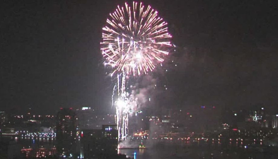 July 4th Elizabeth River Fireworks