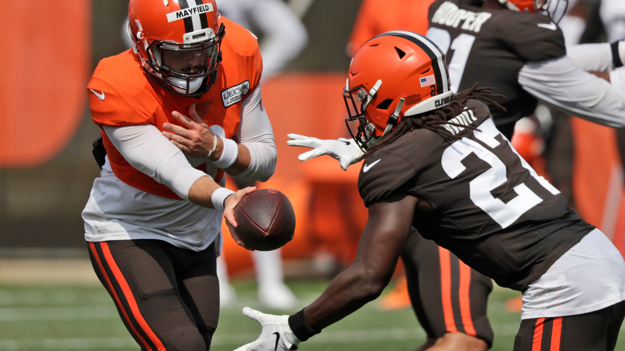 Baker Mayfield, Kareem Hunt