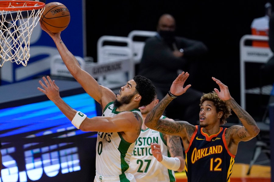 Jayson Tatum, Kelly Oubre Jr.