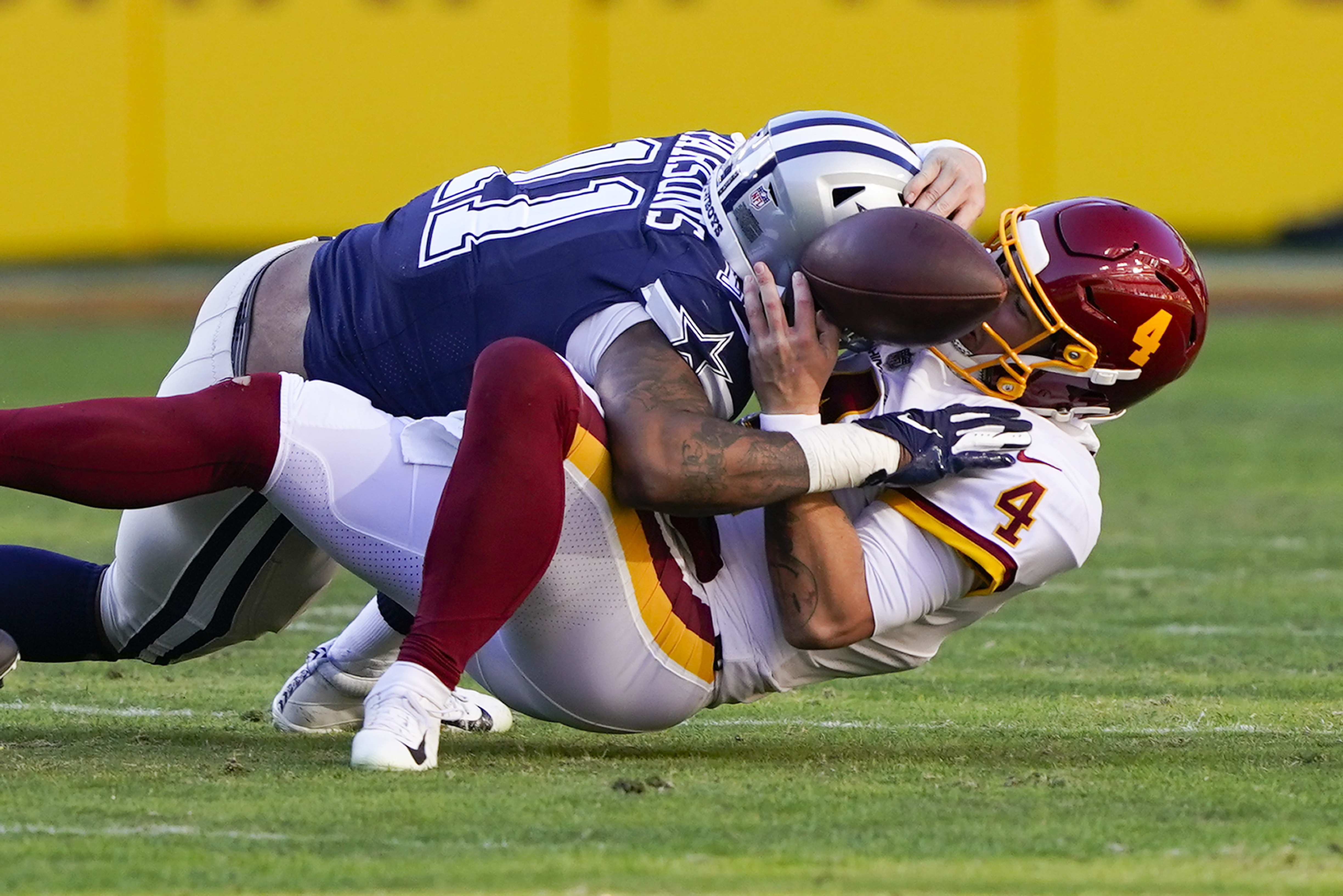 Taylor Heinicke, Micah Parson