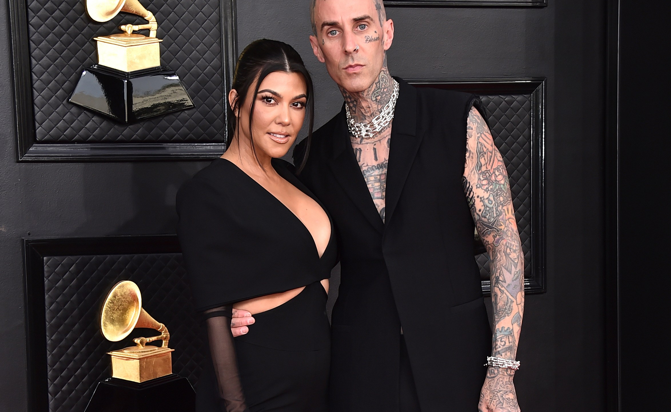 Kourtney Kardashian, Travis Barker