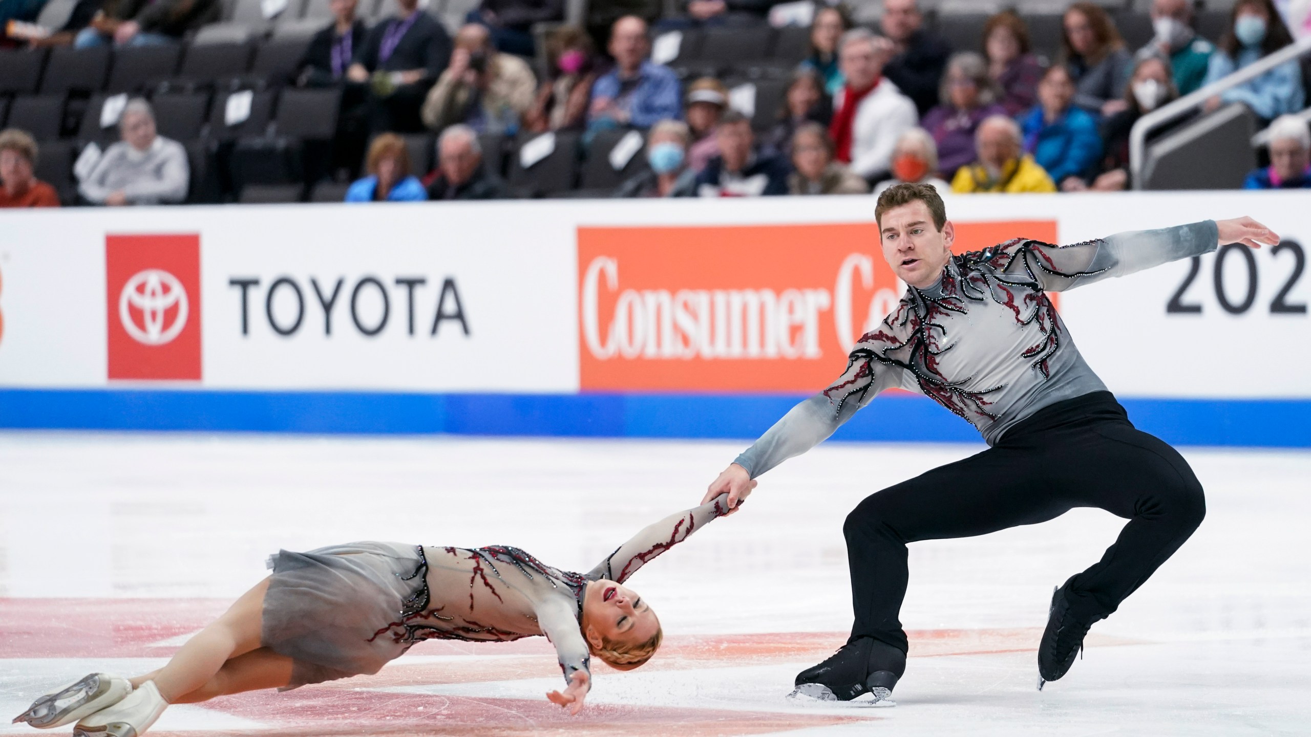 Alexa Knierim, Brandon Frazier