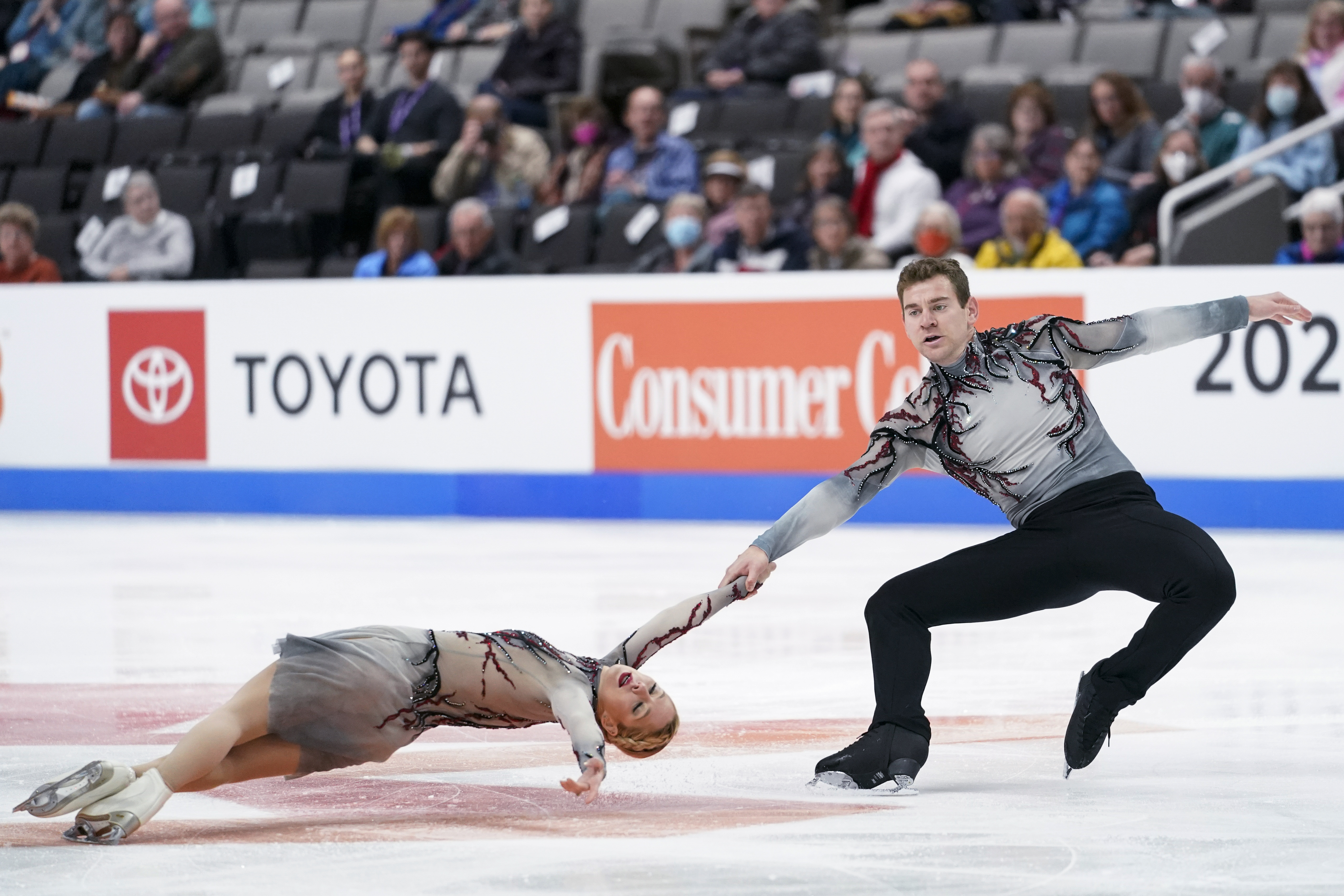 Alexa Knierim, Brandon Frazier