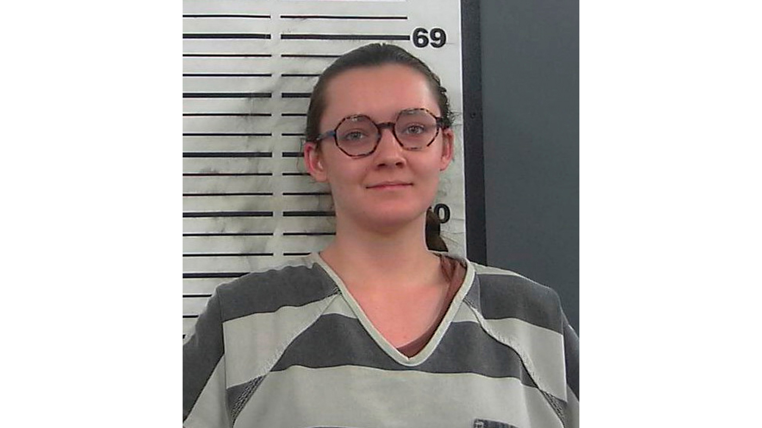 FILE - This booking photo provided by the Platte County Sheriff's Office shows Lorna Roxanne Green, March 23, 2023, in Wheatland, Wyo. Green, a college student who authorities say admitted setting fire to a building slated to become Wyoming’s only full-service abortion clinic, has reached a plea agreement with prosecutors, federal court documents showed Monday, July 10. (Platte County Sheriff's Office via AP, File)