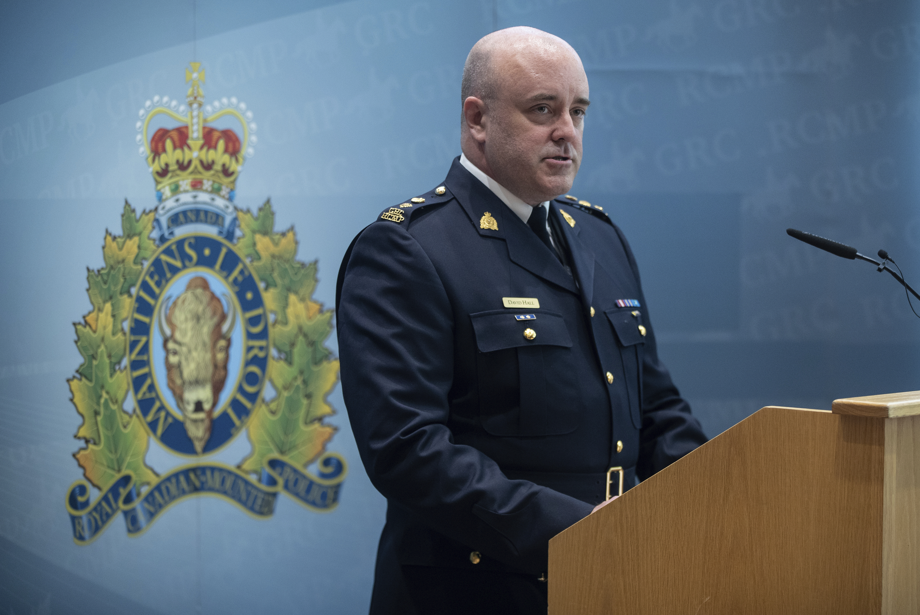 RCMP Superintendent serious crimes branch David Hall speaks about Alberta RCMP linking four historical homicides to deceased serial killer Gary Allen Srery during a press conference in Edmonton, Friday, May 17, 2024. (Jason Franson/The Canadian Press via AP)