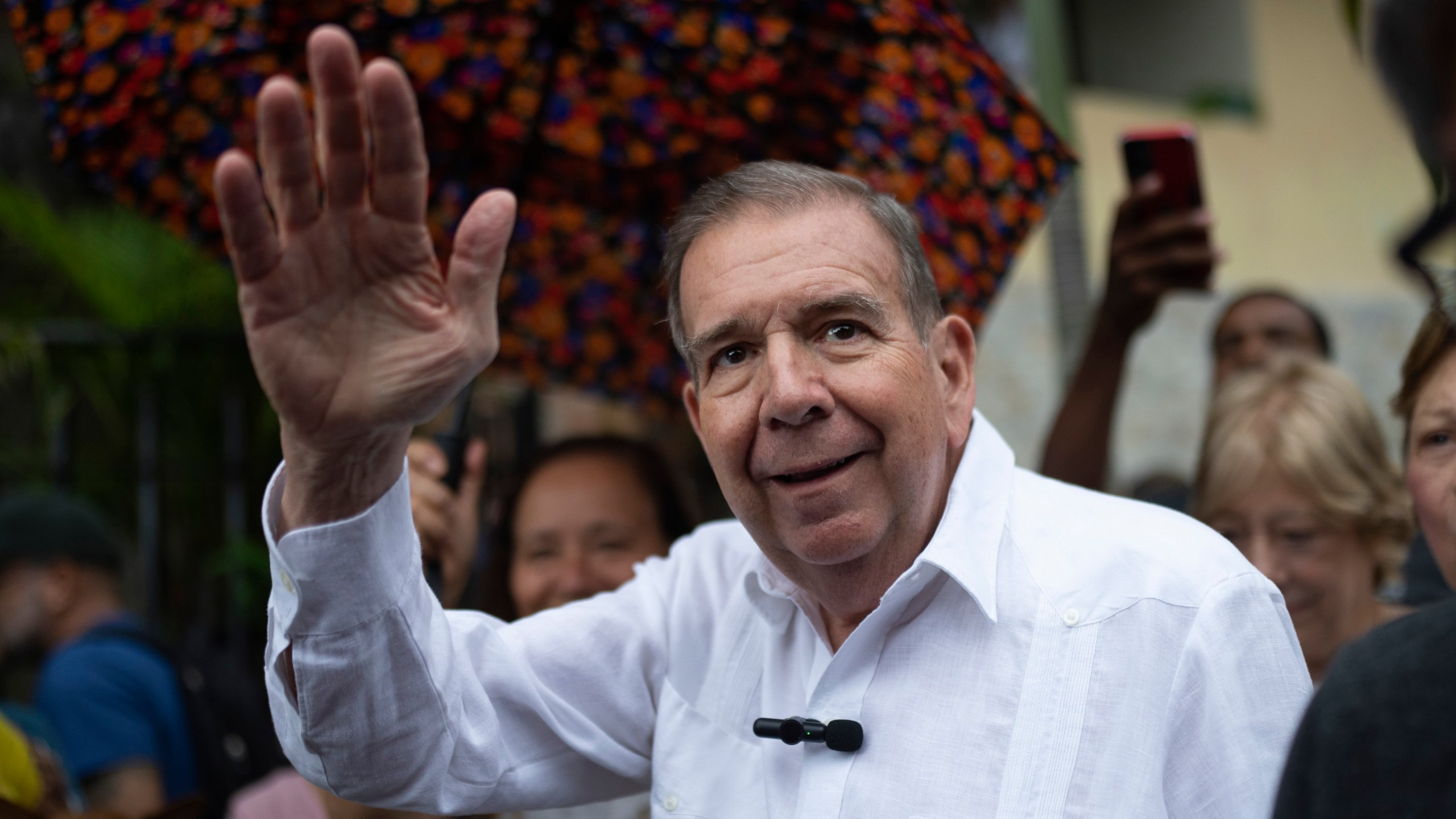 FILE - Venezuelan opposition presidential candidate Edmundo Gonzalez waves to supporters during a political event at a square in the Hatillo municipality of Caracas, Venezuela, June 19, 2024. (AP Photo/Ariana Cubillos, File)