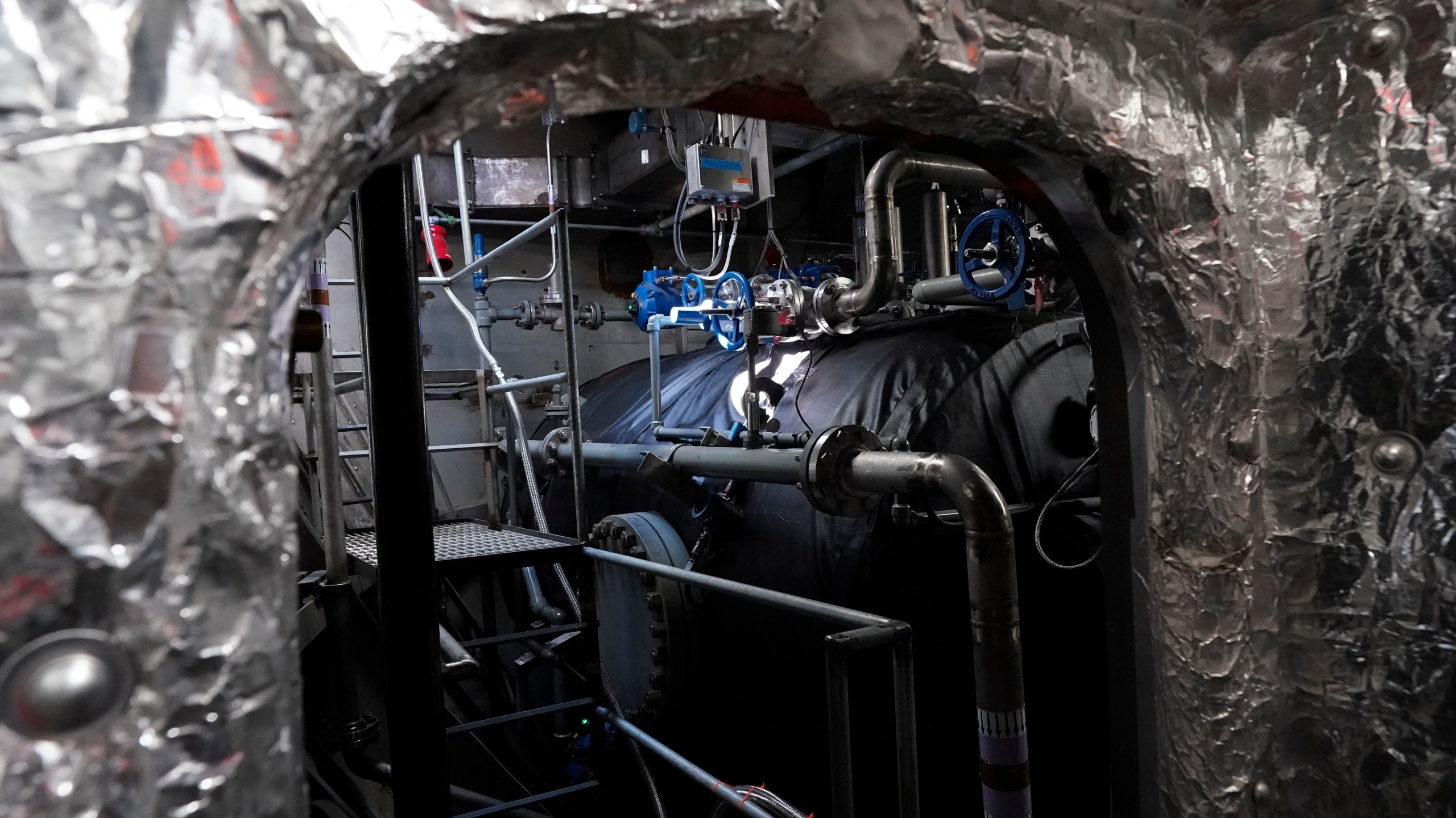 The tank that will hold ammonia and power the NH3 Kraken sits on the tugboat on Friday, Sept. 13, 2024, in Kingston, N.Y. (AP Photo/Alyssa Goodman)