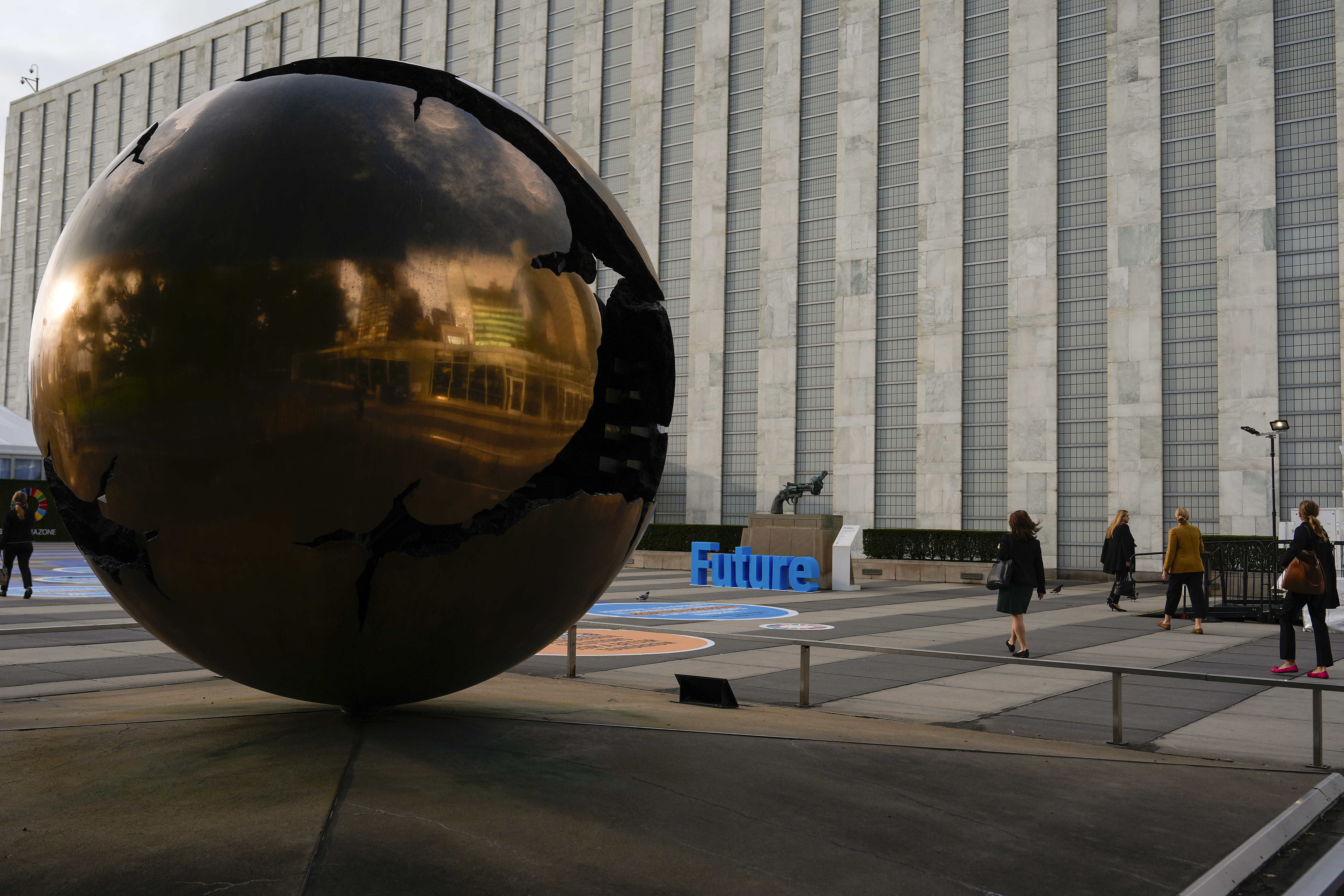 Delegates arrive for the 79th session of the United Nations General Assembly, Tuesday, Sept. 24, 2024, at UN headquarters. (AP Photo/Julia Demaree Nikhinson)