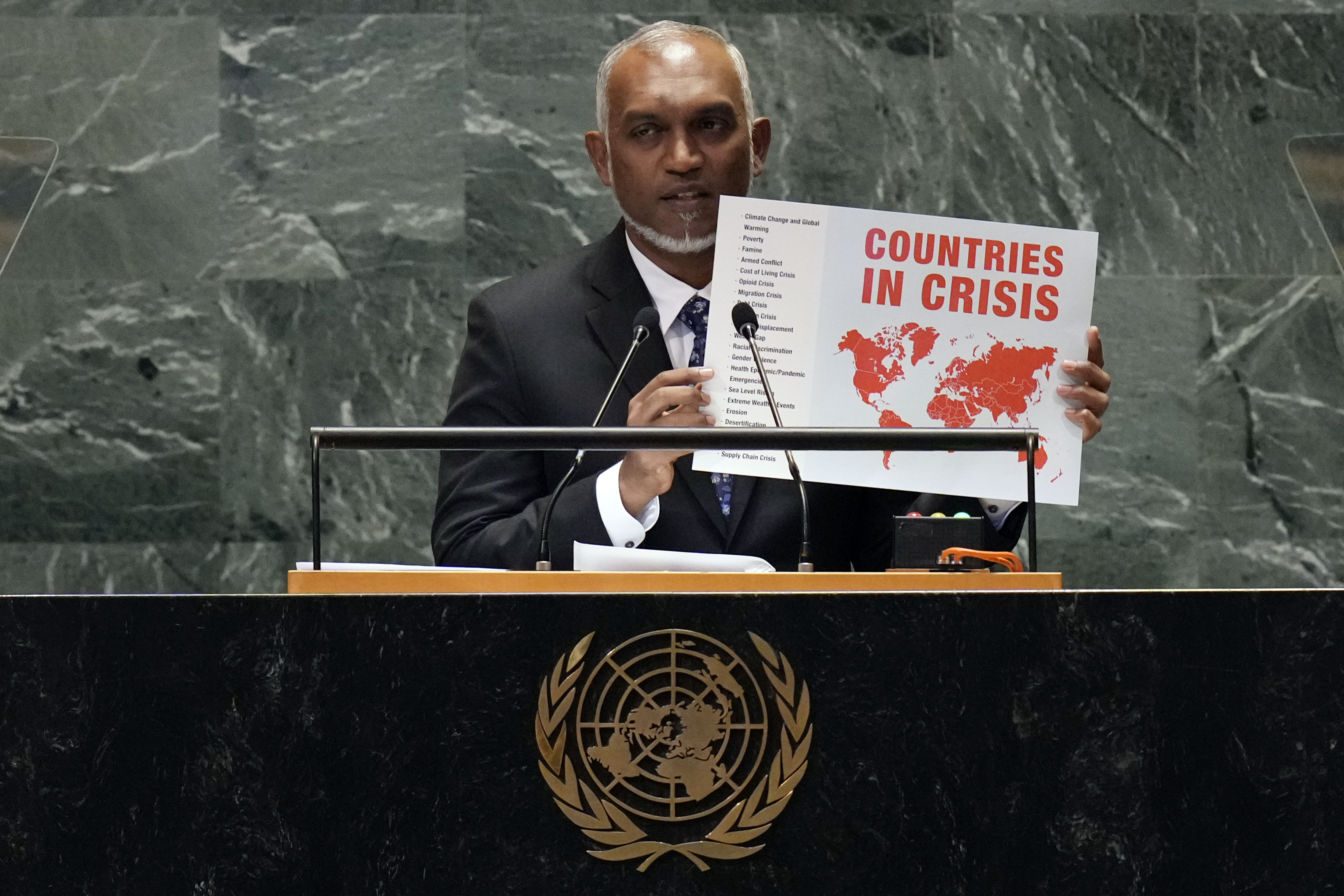 Maldives President Mohamed Muizzu addresses the 79th session of the United Nations General Assembly, Tuesday, Sept. 24, 2024. (AP Photo/Richard Drew)