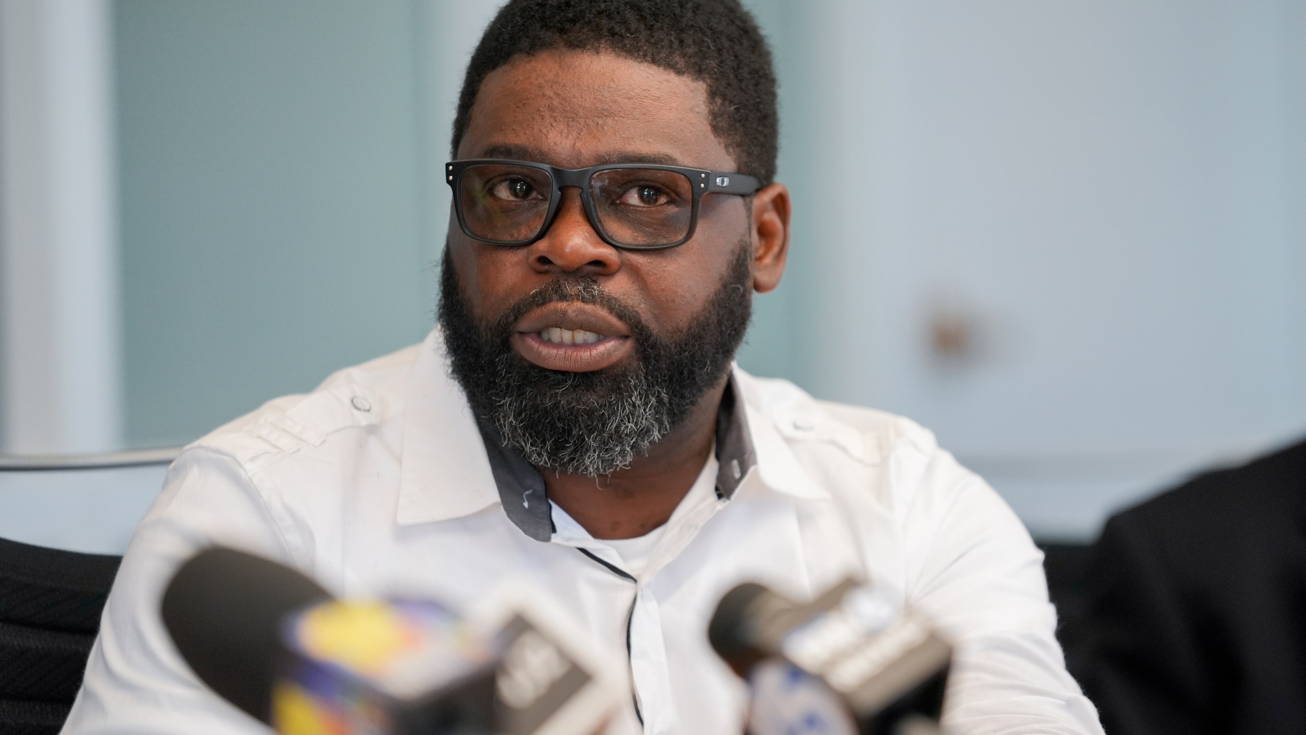 Alonzo Key, a Longshoreman Union member, speaks during a press conference announcing a class action claim against the owners of the Dali, the cargo ship that crashed into the Francis Scott Key Bridge, seeking damages for economic losses suffered by union members due to halted commerce in and out of the Port of Baltimore, Thursday, Sept. 26, 2024, in Baltimore. (AP Photo/Stephanie Scarbrough)