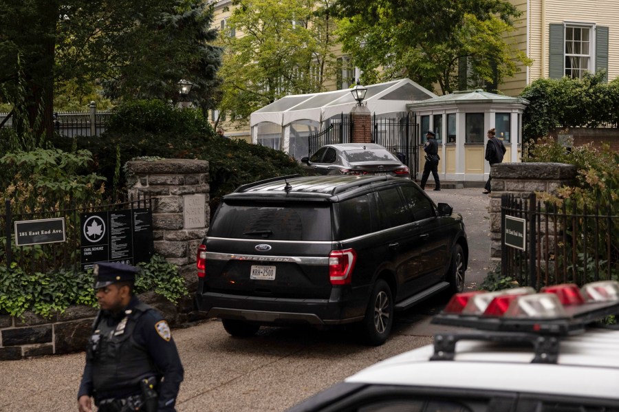 A vehicle drives into Gracie Mansion, the official residence of New York City Mayor Eric Adams, Thursday, Sep. 26, 2024, in New York. (AP Photo/Yuki Iwamura)