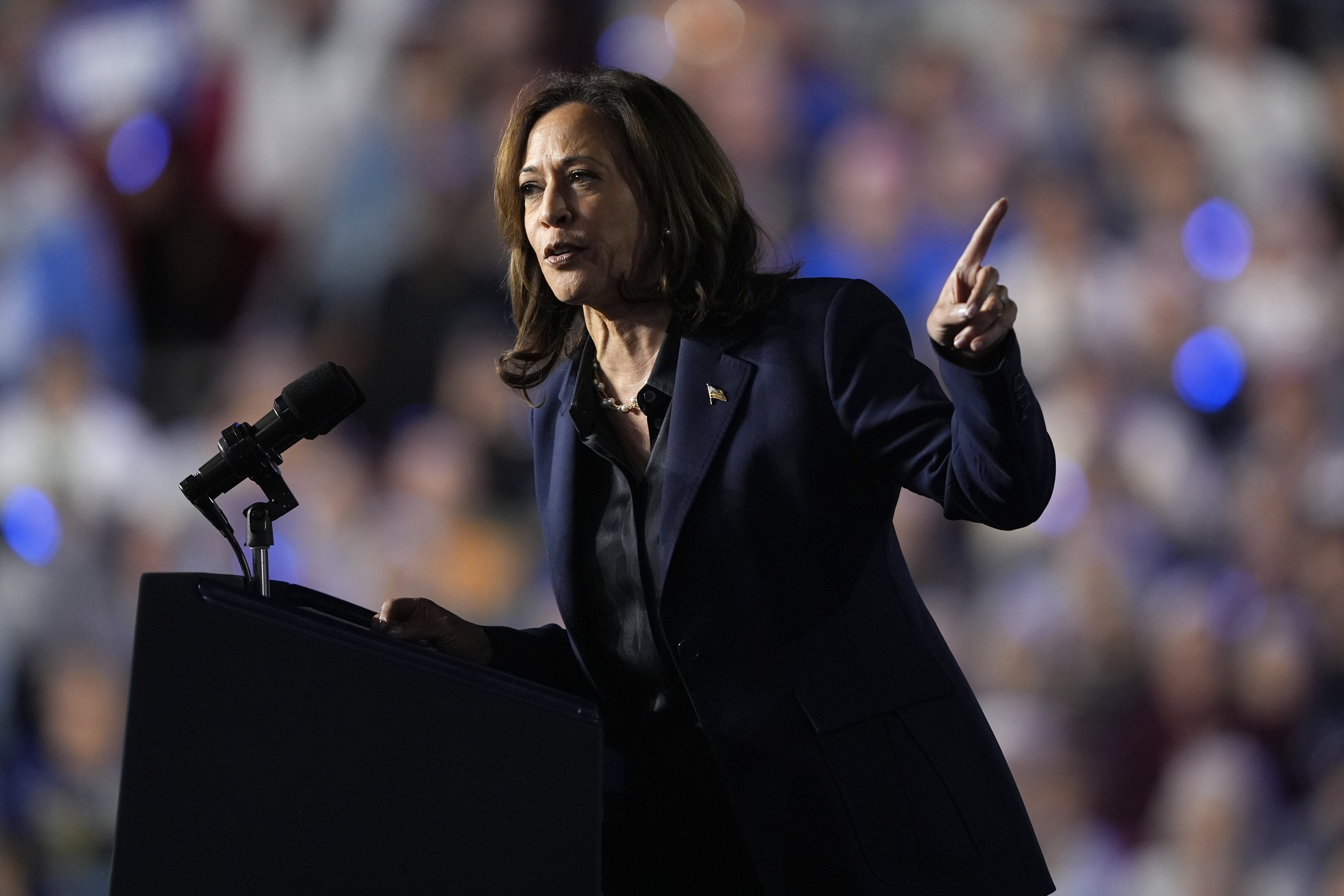 Democratic presidential nominee Vice President Kamala Harris speaks at a campaign rally at the Resch Expo in Green Bay, Wis., Thursday, Oct. 17, 2024. (AP Photo/Susan Walsh)