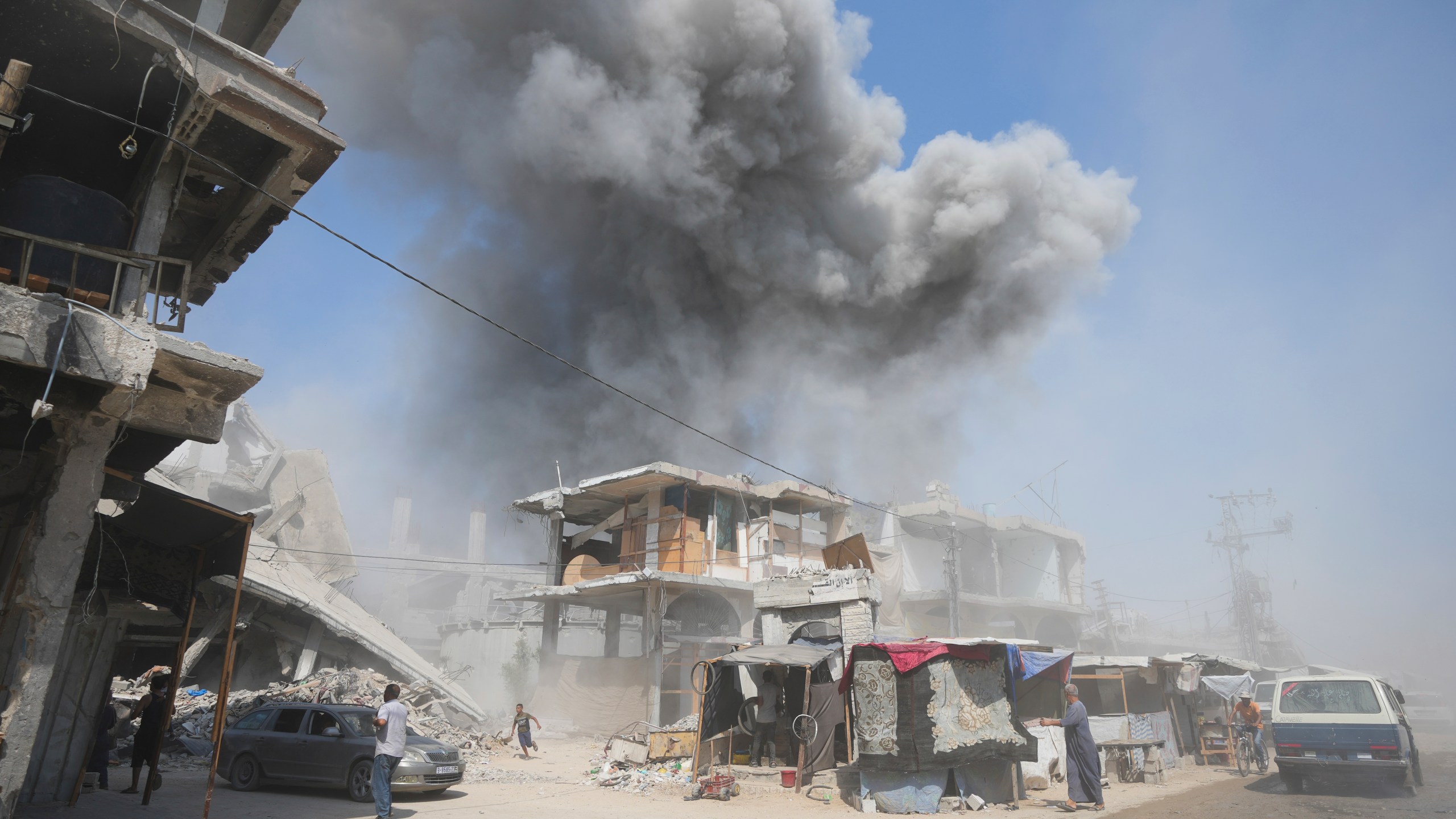 FILE - Smoke rises following Israeli bombardments in Khan Younis, Gaza Strip, on July 22, 2024. (AP Photo/Abdel Kareem Hana, File)