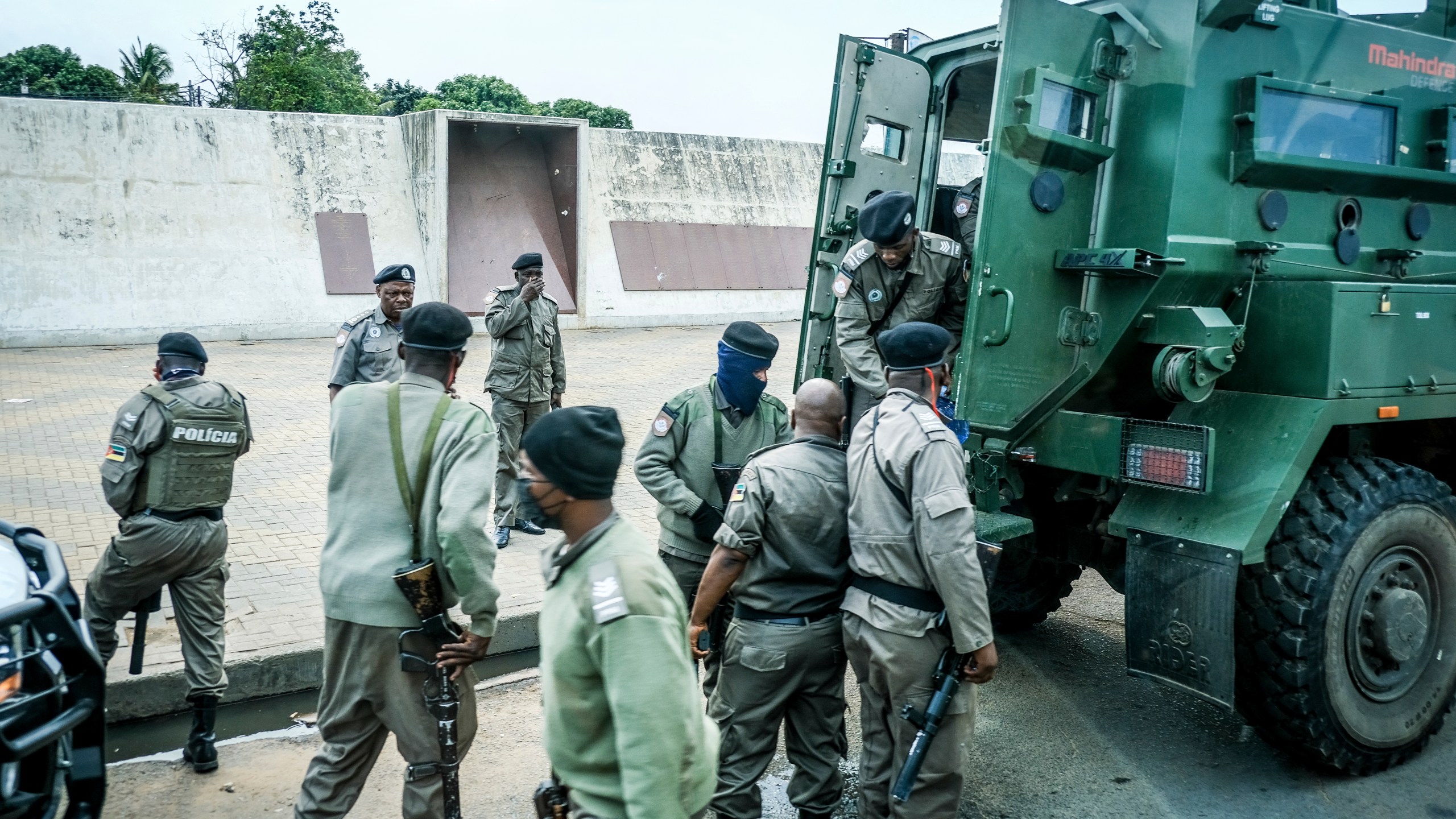 Mozambican police deploys in the streets of Maputo, Mozambique, Monday, Oct. 21, 2024, during a nationwide shutdown protest following a disputed Oct. 9 election. (AP Photo/Carlos Uqueio)