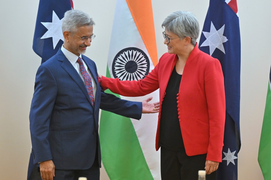 India's External Affairs Minister S. Jaishankar, left, and Australia's Foreign Minister Penny Wong meet at Parliament House in Canberra, Australia, Tuesday, Nov. 5, 2024. (Mick Tsikas/AAP Image via AP)