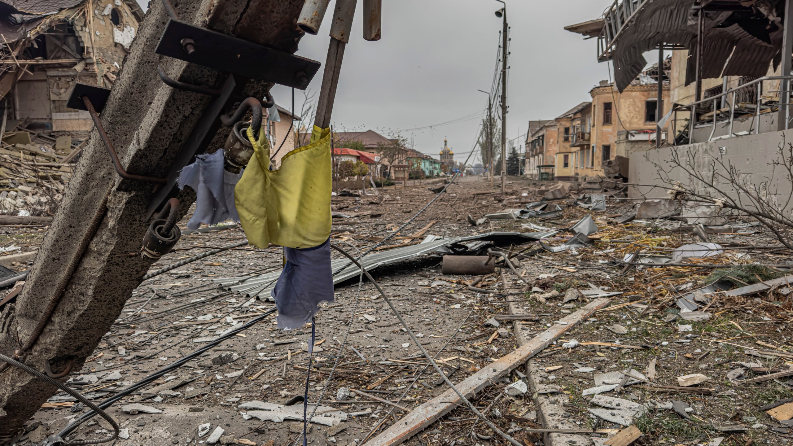 A central streets covered in debris from destroyed residential buildings after Russian bombing in Kurakhove, Donetsk region, Ukraine, on Nov. 7, 2024. (AP Photo/Anton Shtuka)