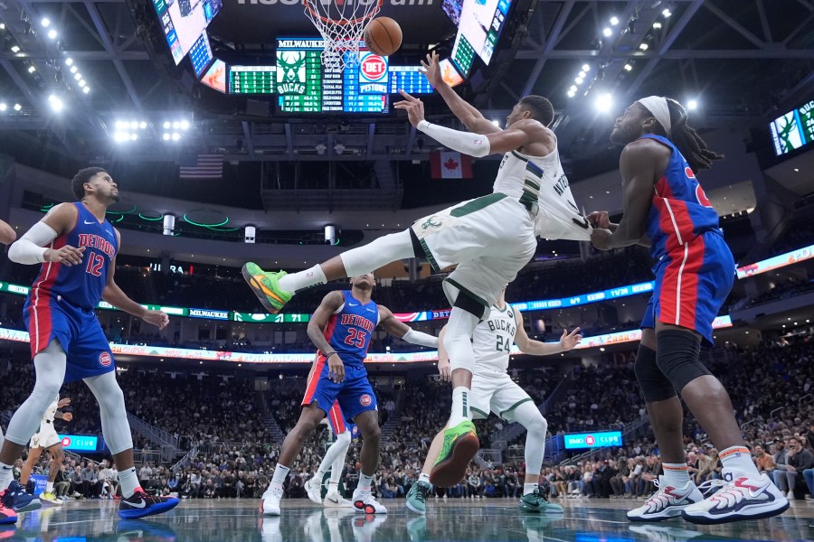 Detroit Pistons' Isaiah Stewart pulls down Milwaukee Bucks' Giannis Antetokounmpo during the second half of an NBA basketball game Wednesday, Nov. 13, 2024, in Milwaukee. Stewart was ejected from the game. (AP Photo/Morry Gash)