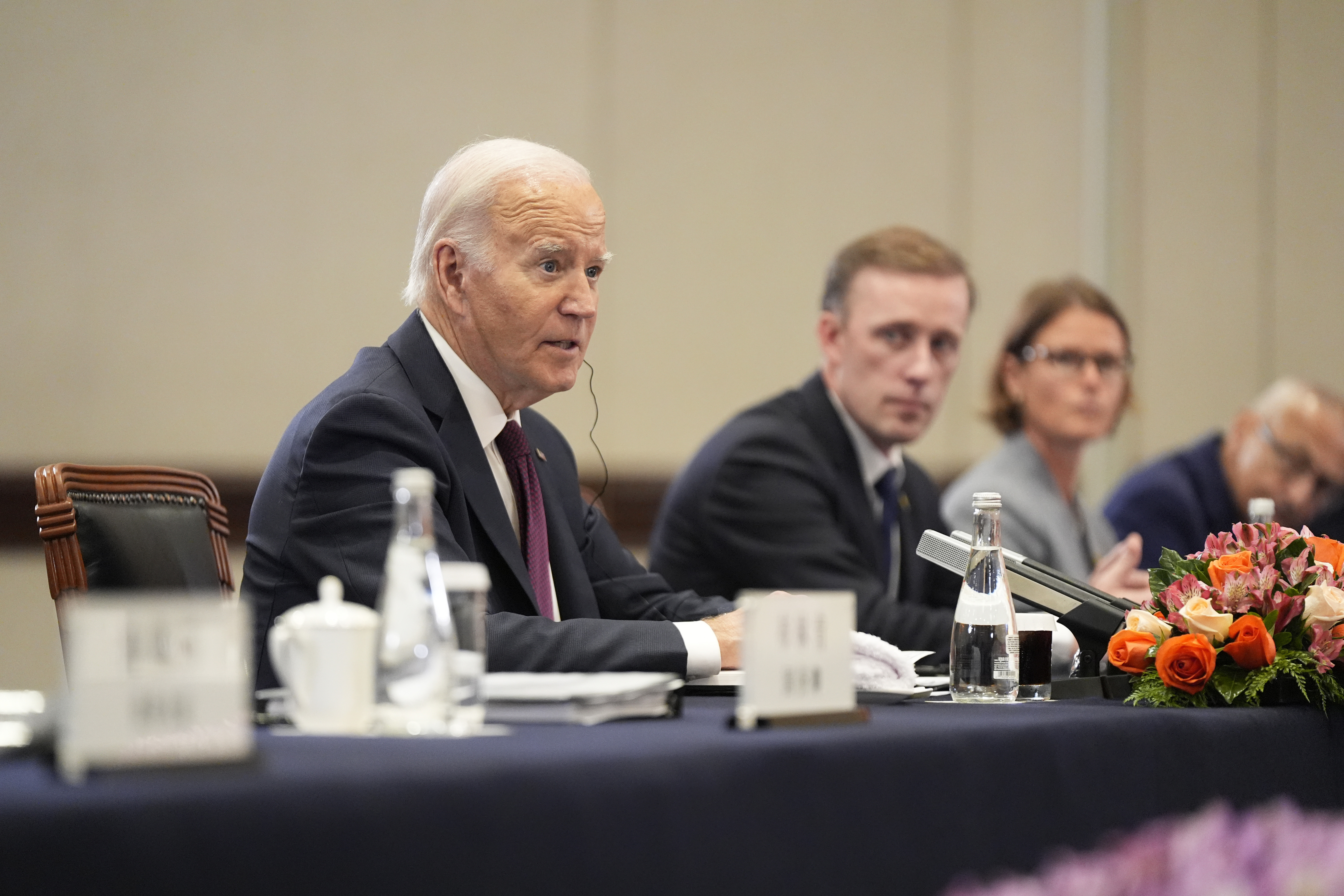 President Joe Biden meets with Chinese President Xi Jinping during a bilateral meeting, Saturday, Nov. 16, 2024, in Lima, Peru. (AP Photo/Manuel Balce Ceneta)