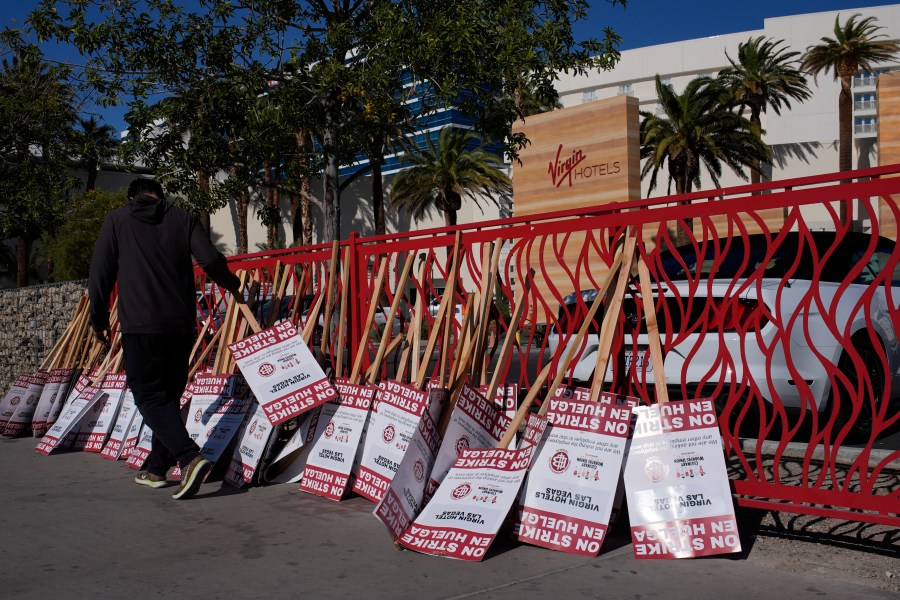 Members of the Culinary Workers Union picket in front of the Virgin Hotels Las Vegas, Friday, Nov. 15, 2024, in Las Vegas. (AP Photo/John Locher)