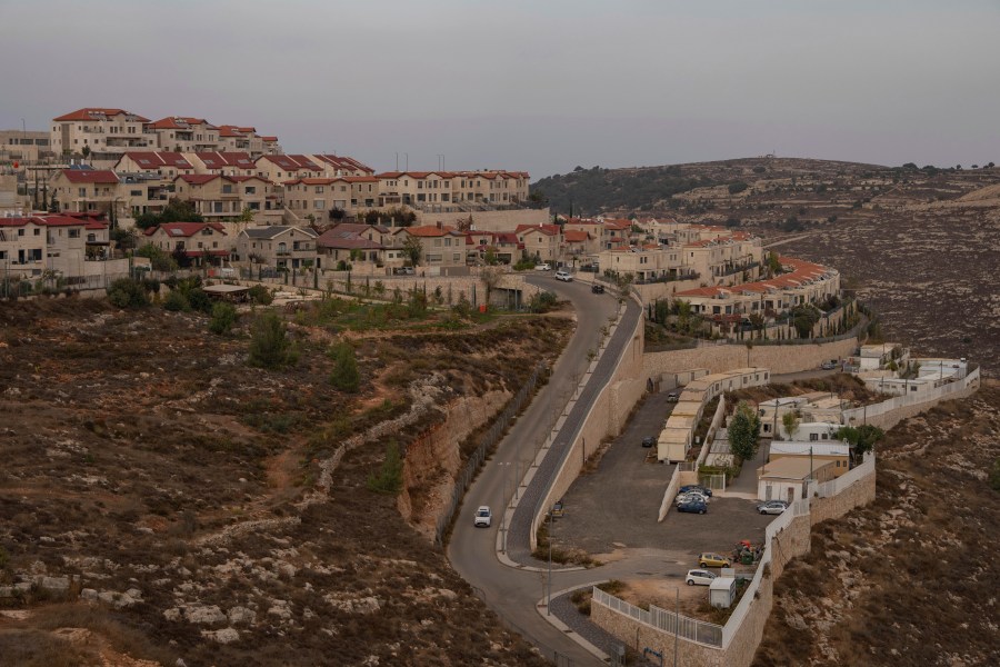 A general view of the West Bank Jewish settlement of Efrat ,Tuesday, Nov. 12, 2024. (AP Photo/Ohad Zwigenberg)