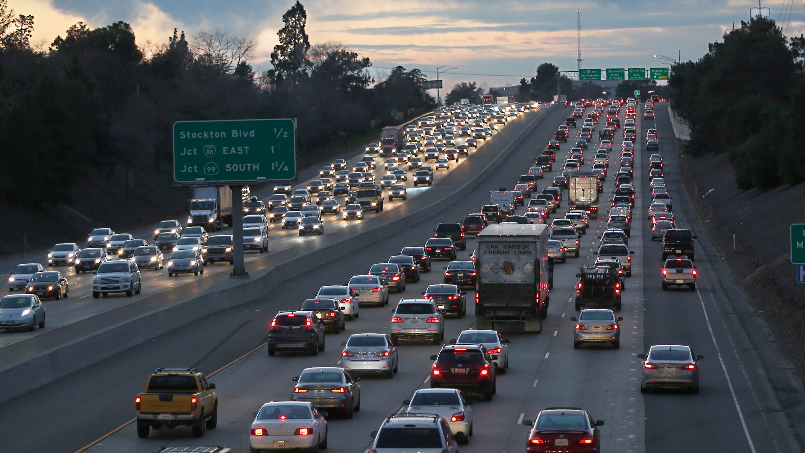 FILE - Evening rush hour traffic fills Highway 50, Jan. 26, 2017, in Sacramento, Calif. (AP Photo/Rich Pedroncelli, File)