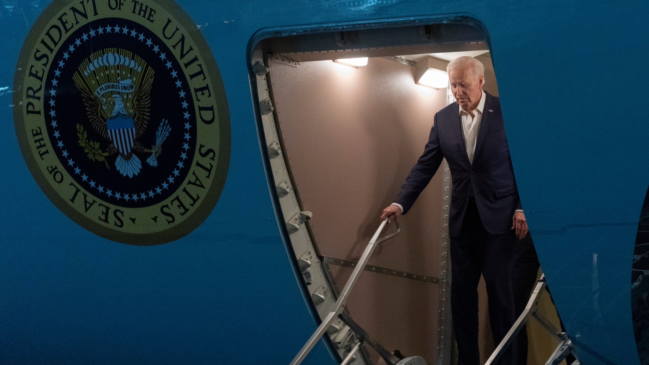 President Joe Biden arrives on Air Force One late Tuesday, Nov. 19 2024, at Joint Base Andrews, from G20 Summit in Rio de Janeiro. (AP Photo/Manuel Balce Ceneta)