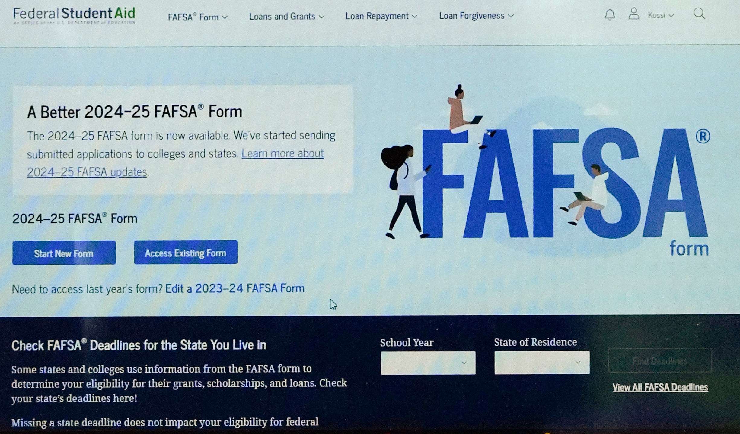 FILE - FAFSA website is seen on Adjovi Golo's laptop at DePaul University in Chicago, Aug. 28, 2024. (AP Photo/Nam Y. Huh, File)