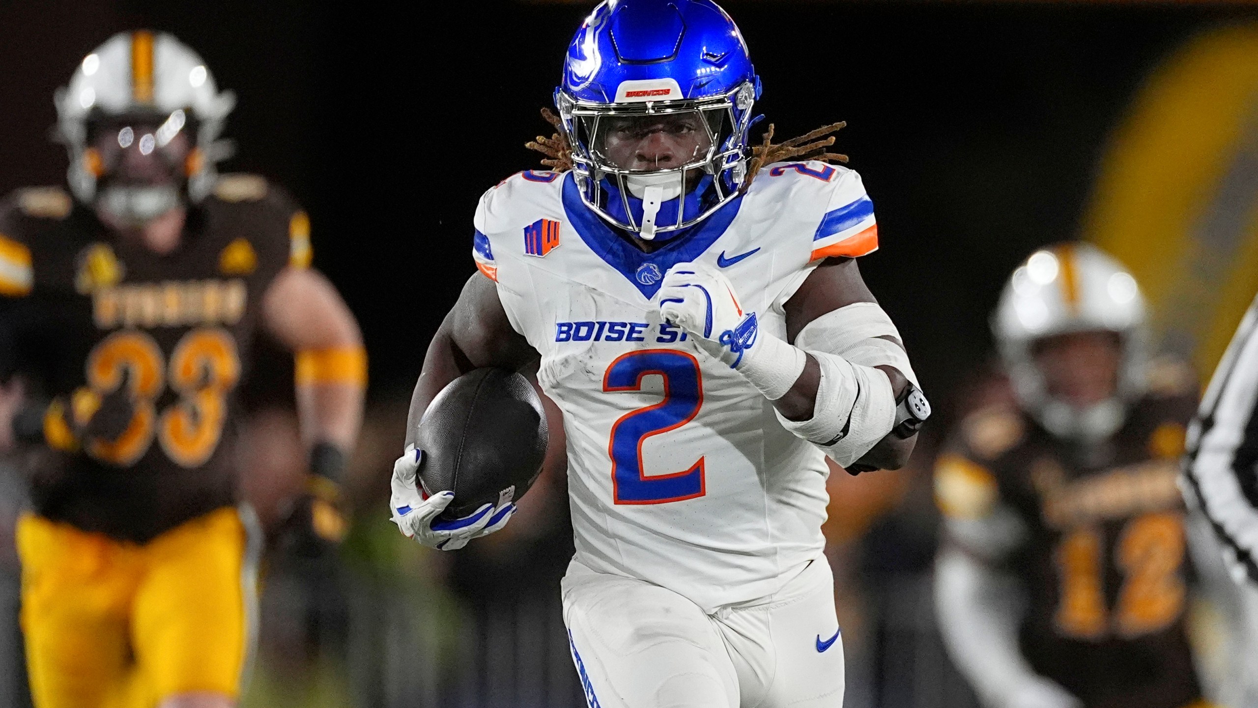 Boise State running back Ashton Jeanty (2) in the first half of an NCAA college football game Saturday, Nov. 23, 2024, in Laramie, Wyo. (AP Photo/David Zalubowski)