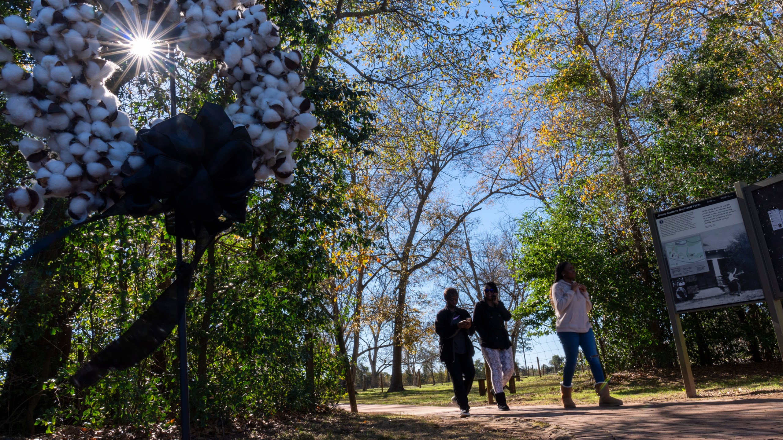 A memorial wreath of cotton bolls is seen at the entrance to the Jimmy Carter Boyhood Farm, Wednesday, Jan. 1, 2025, in Archery, Ga. (AP Photo/Alex Brandon, Pool)